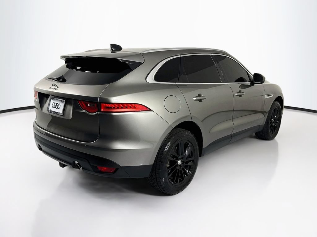 Used 2020 Jaguar F-PACE Prestige AWD/4WD image 5