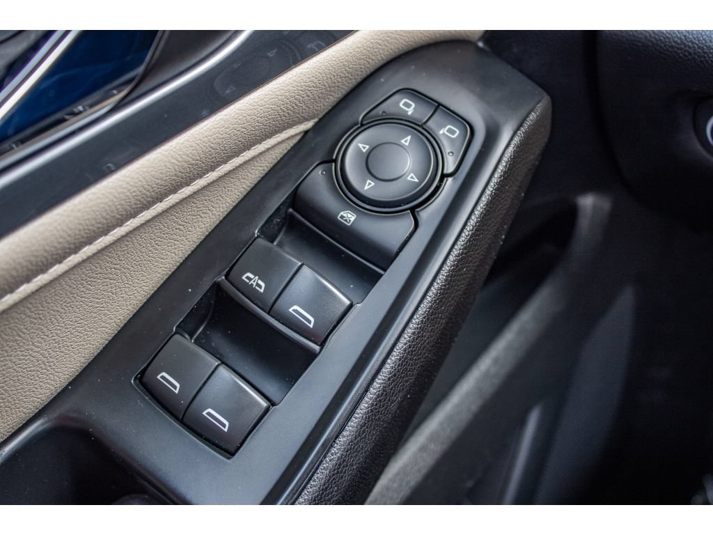 Used 2023 Chevrolet Traverse LT w/ LPO, Cargo Package AWD/4WD image 34