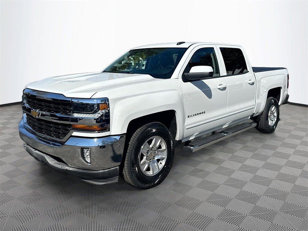 Used 2018 Chevrolet Silverado 1500 LT w/ All Star Edition image 4