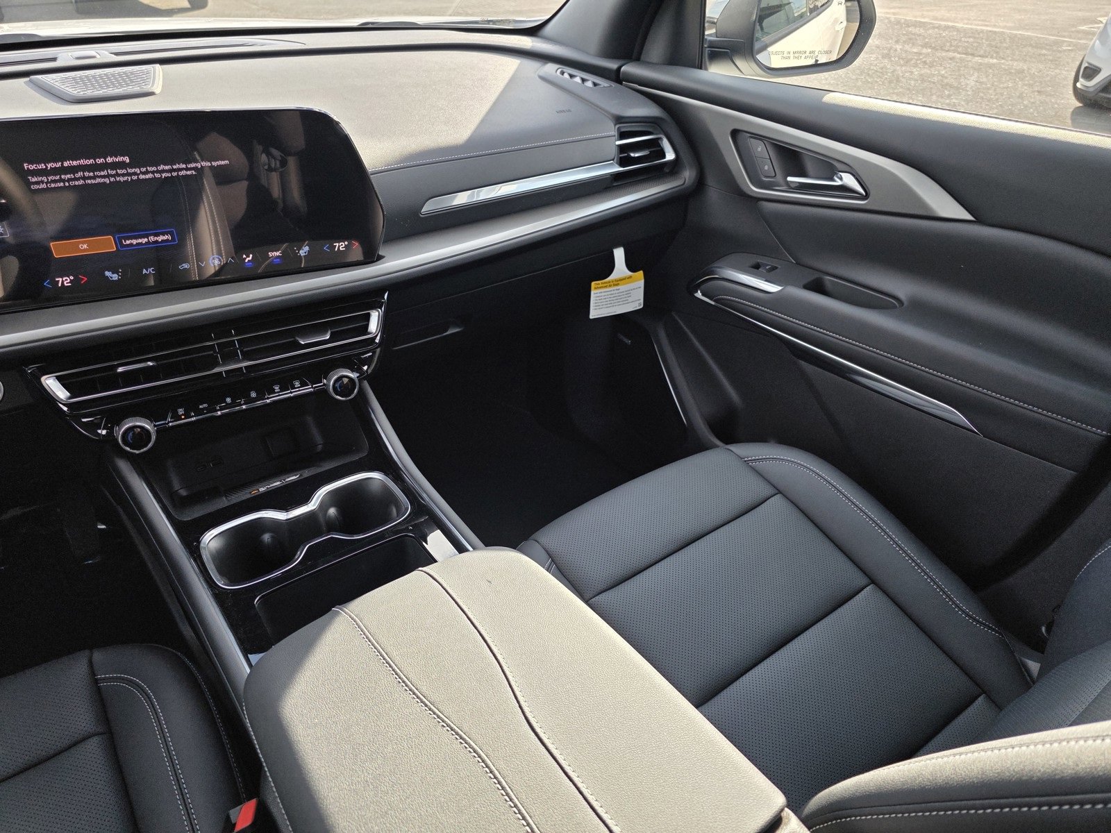 New 2025 Chevrolet Traverse LT w/ Enhanced Driving Package image 18