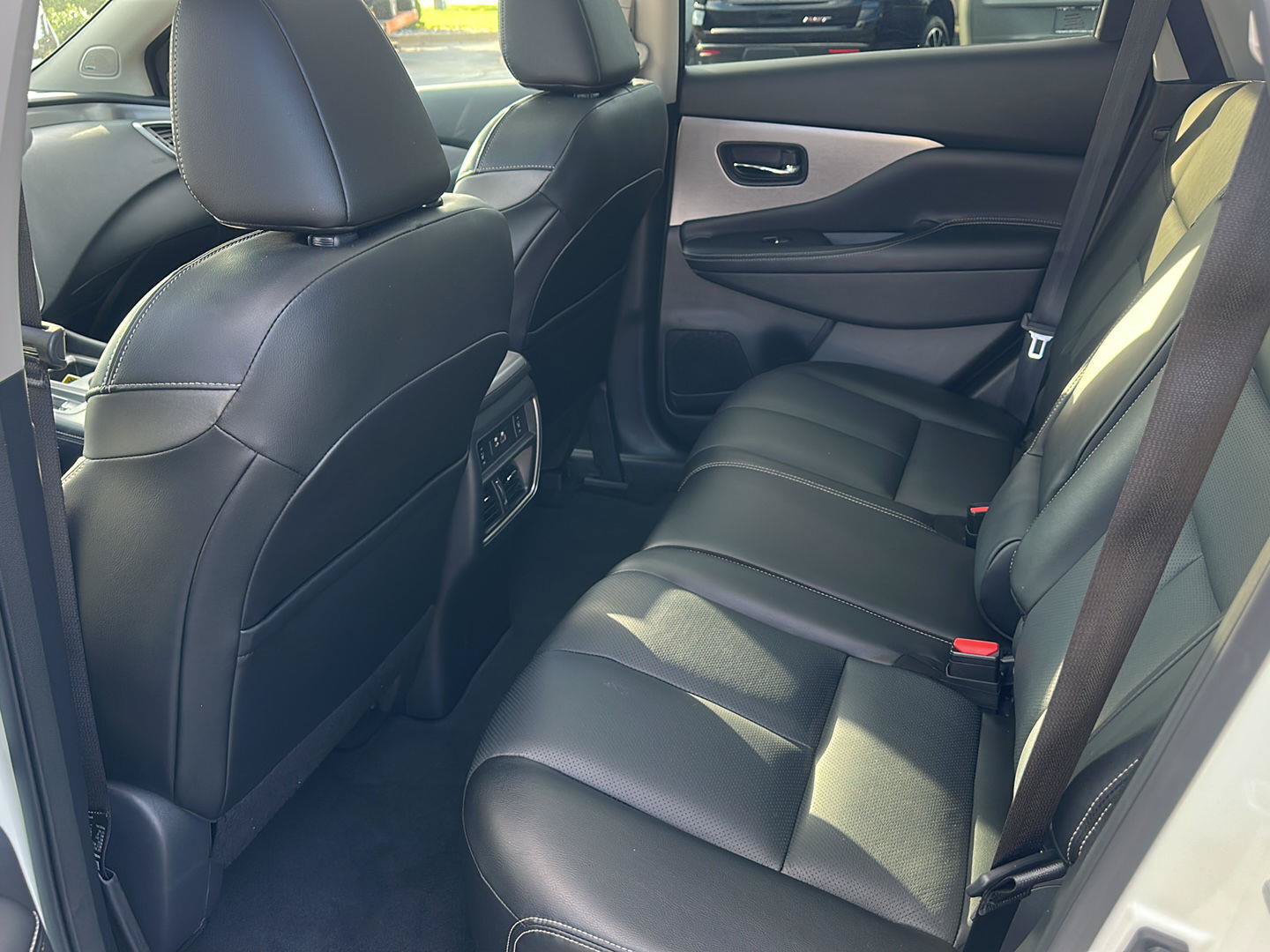 Used 2024 Nissan Murano SL AWD/4WD image 18