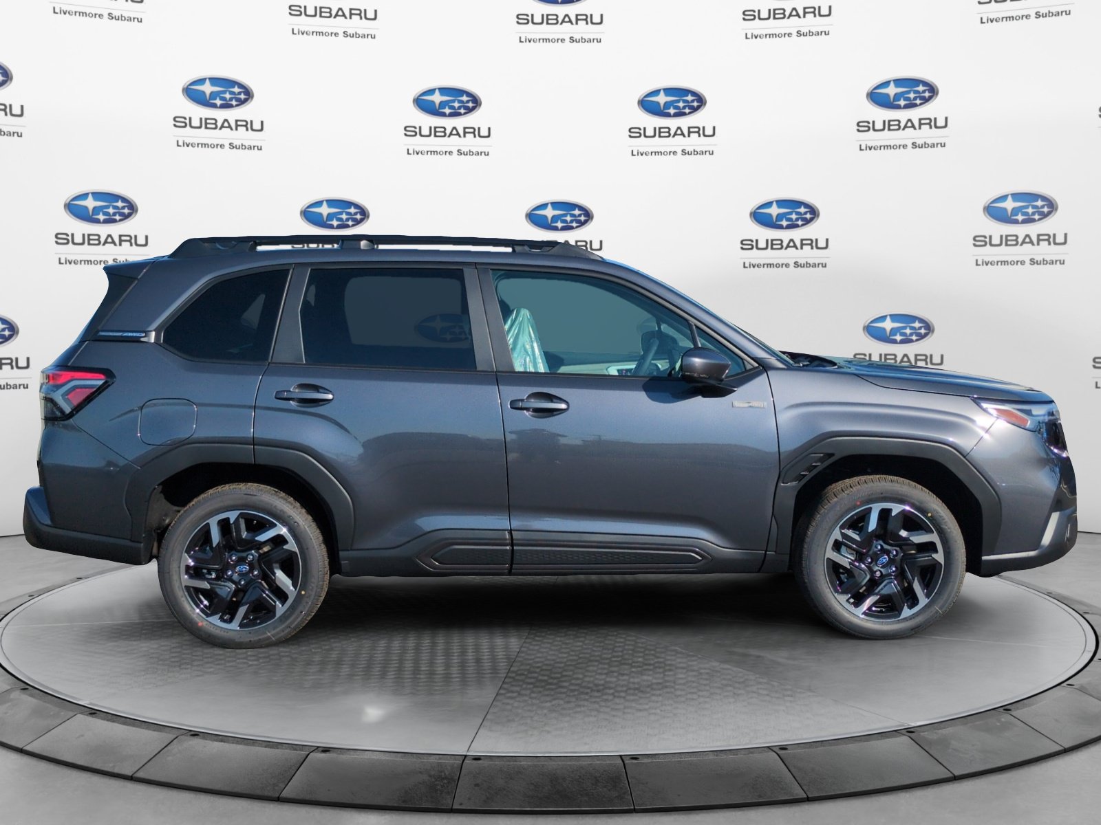 New 2026 Subaru Forester Touring AWD/4WD image 6