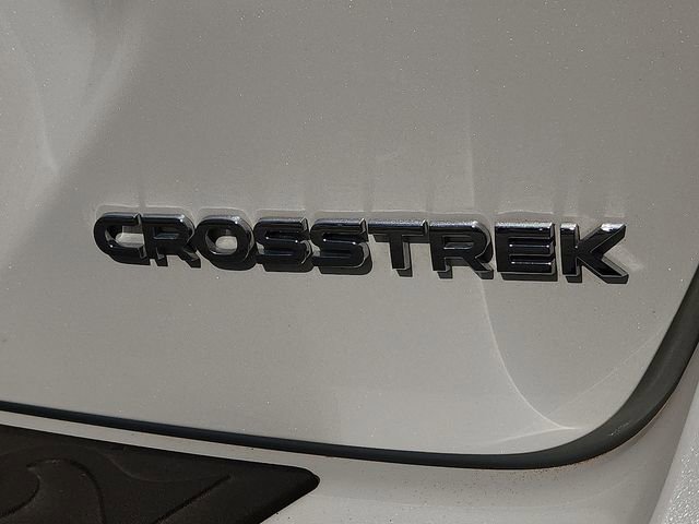 Certified 2025 Subaru Crosstrek 2.0i image 9