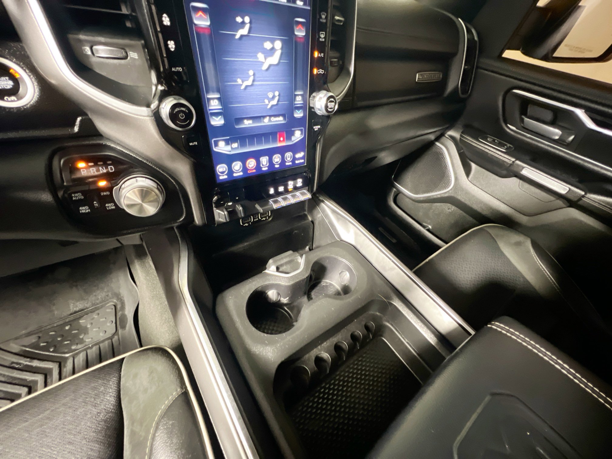 Used 2020 RAM 1500 Laramie w/ Sport Appearance Package image 26