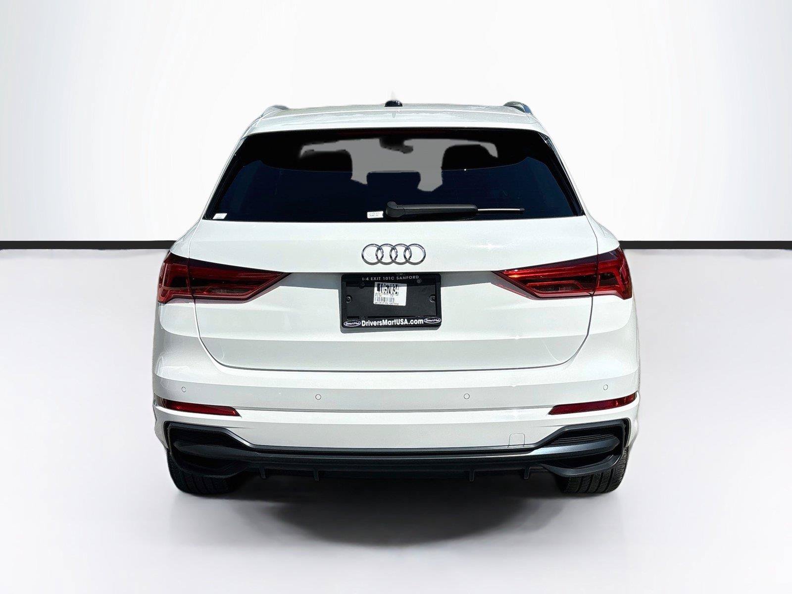 Used 2020 Audi Q3 2.0T Premium w/ Convenience Package AWD/4WD image 6