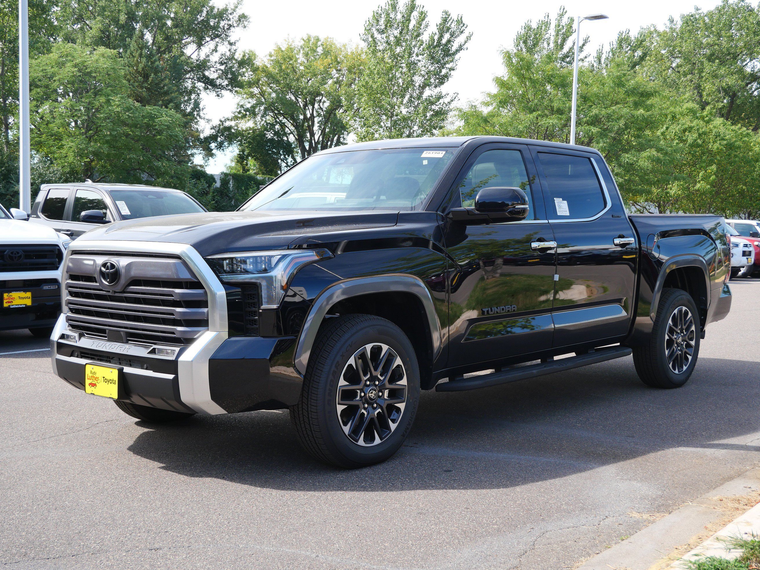 New 2026 Toyota Tundra Limited AWD/4WD image 4