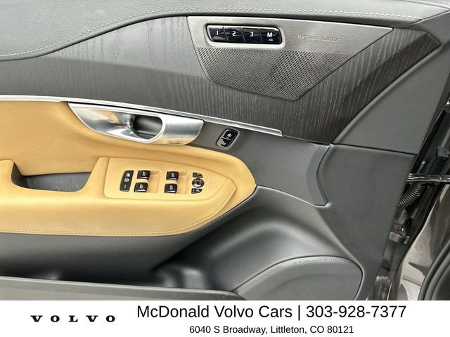 Certified 2024 Volvo XC90 B6 Ultimate w/ Protection Package Premier AWD/4WD image 13