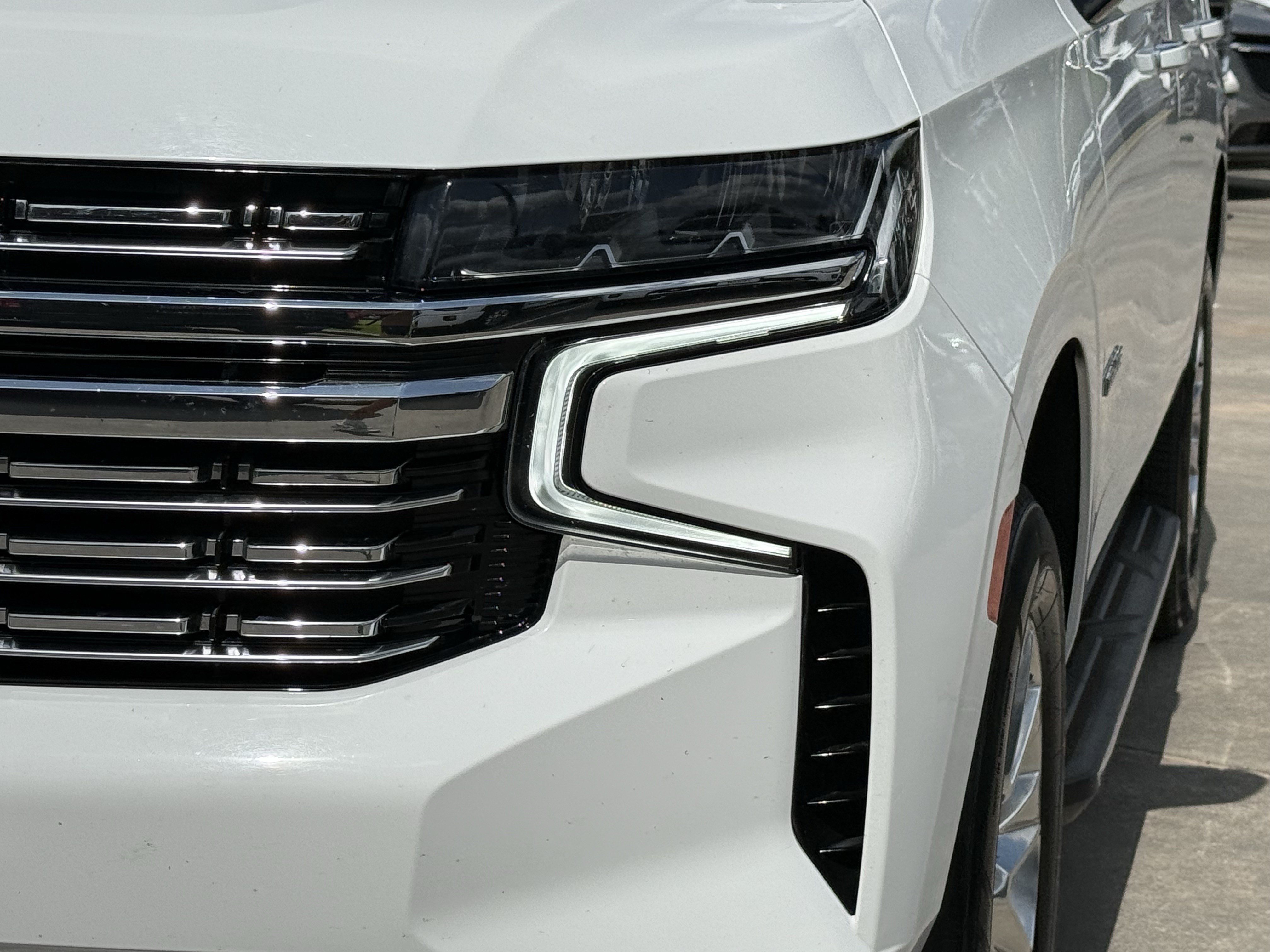 Used 2024 Chevrolet Tahoe Premier RWD image 11