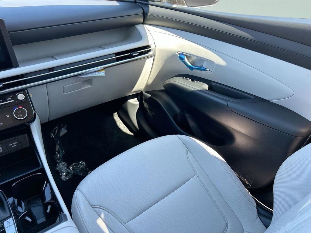 New 2026 Hyundai Tucson SEL image 18