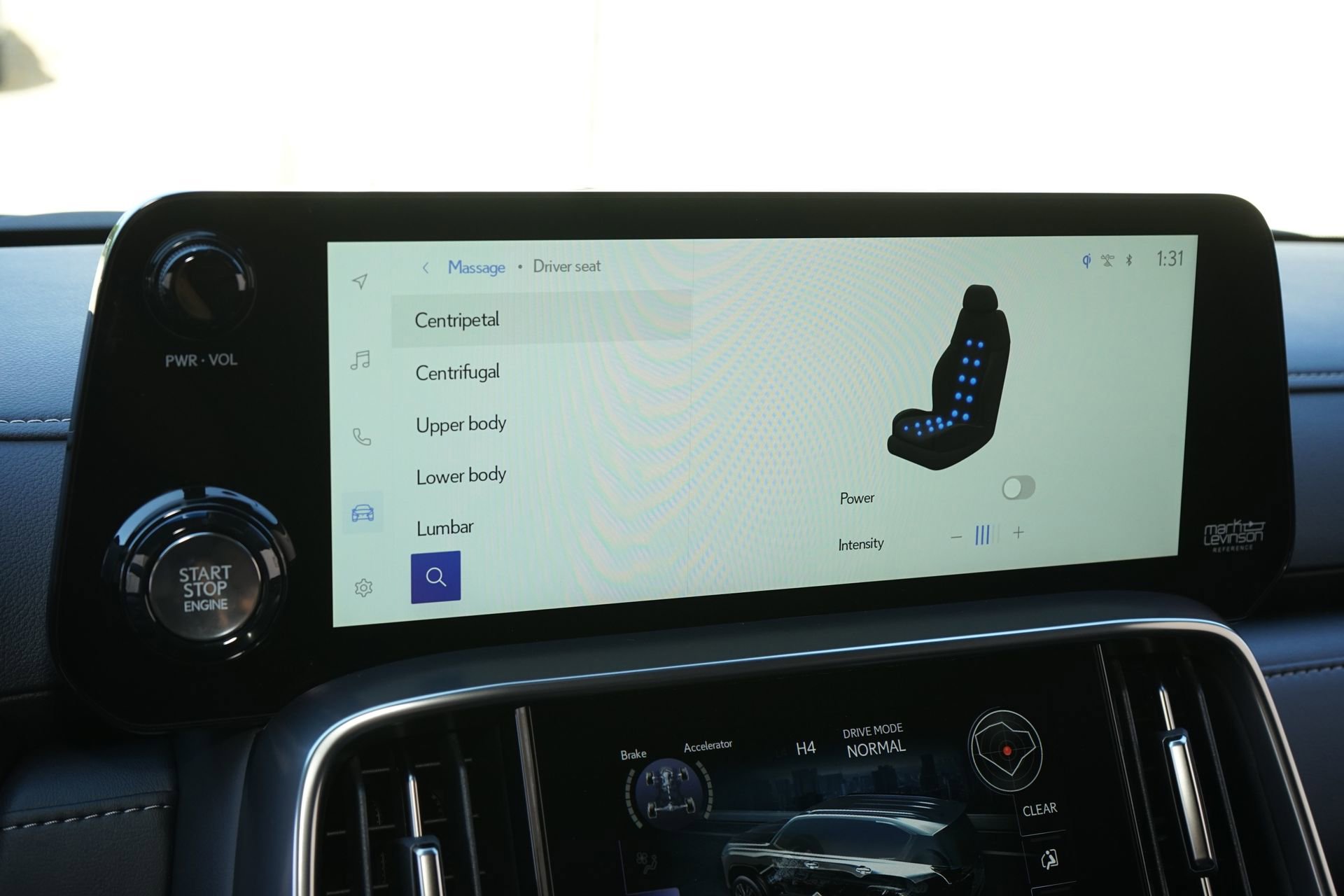 Used 2025 Lexus LX 600 4WD w/ Accessory Package (2T) image 17