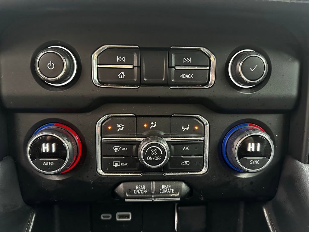 Used 2024 Chevrolet Tahoe LS image 24