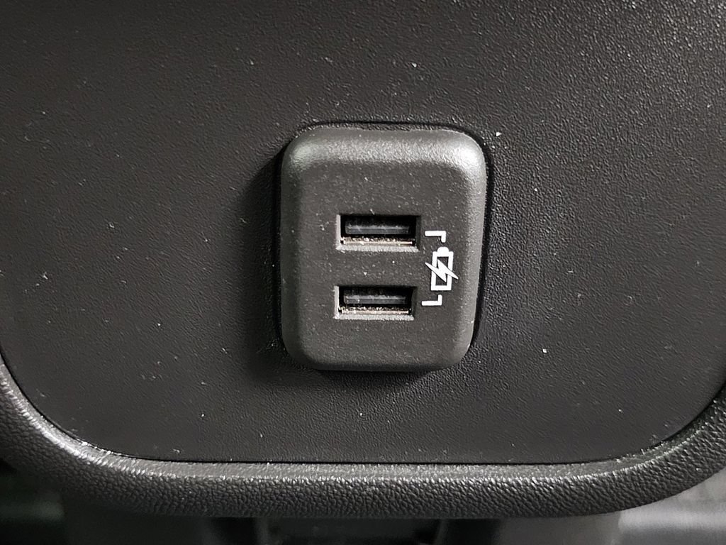 Certified 2024 Chevrolet Equinox LT FWD image 28