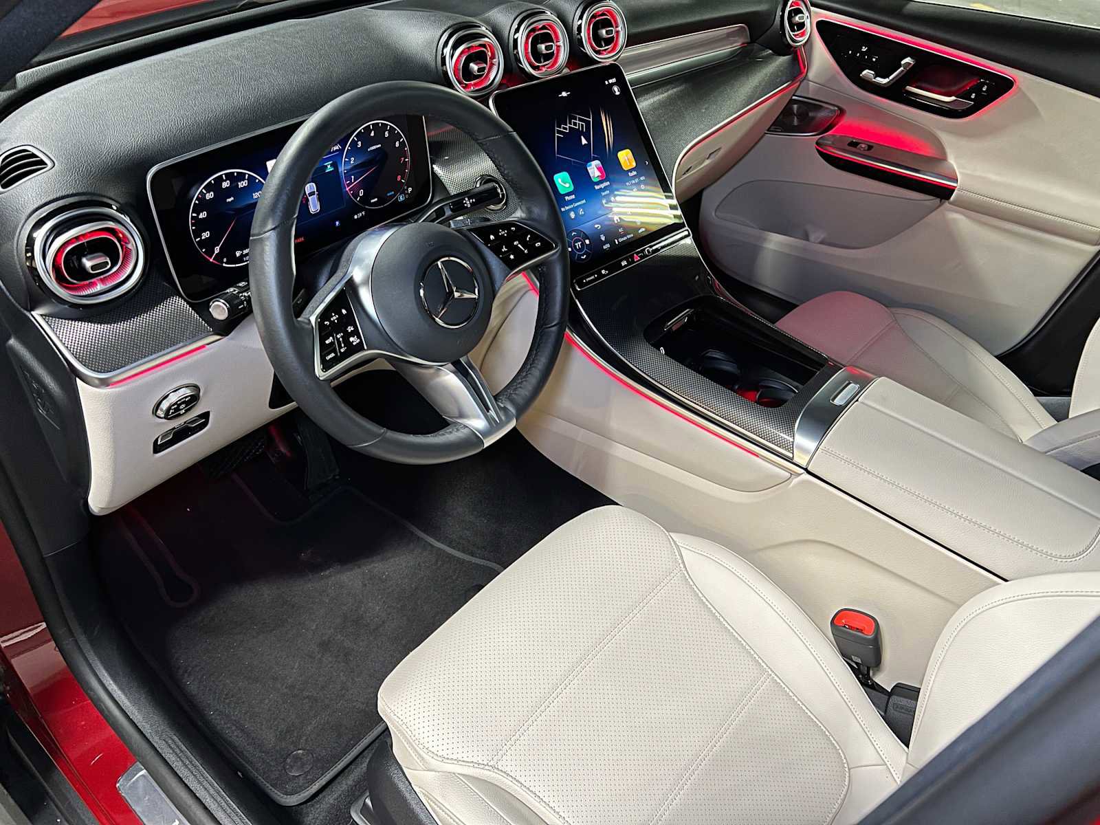 Certified 2025 Mercedes-Benz GLC 300 4MATIC image 23