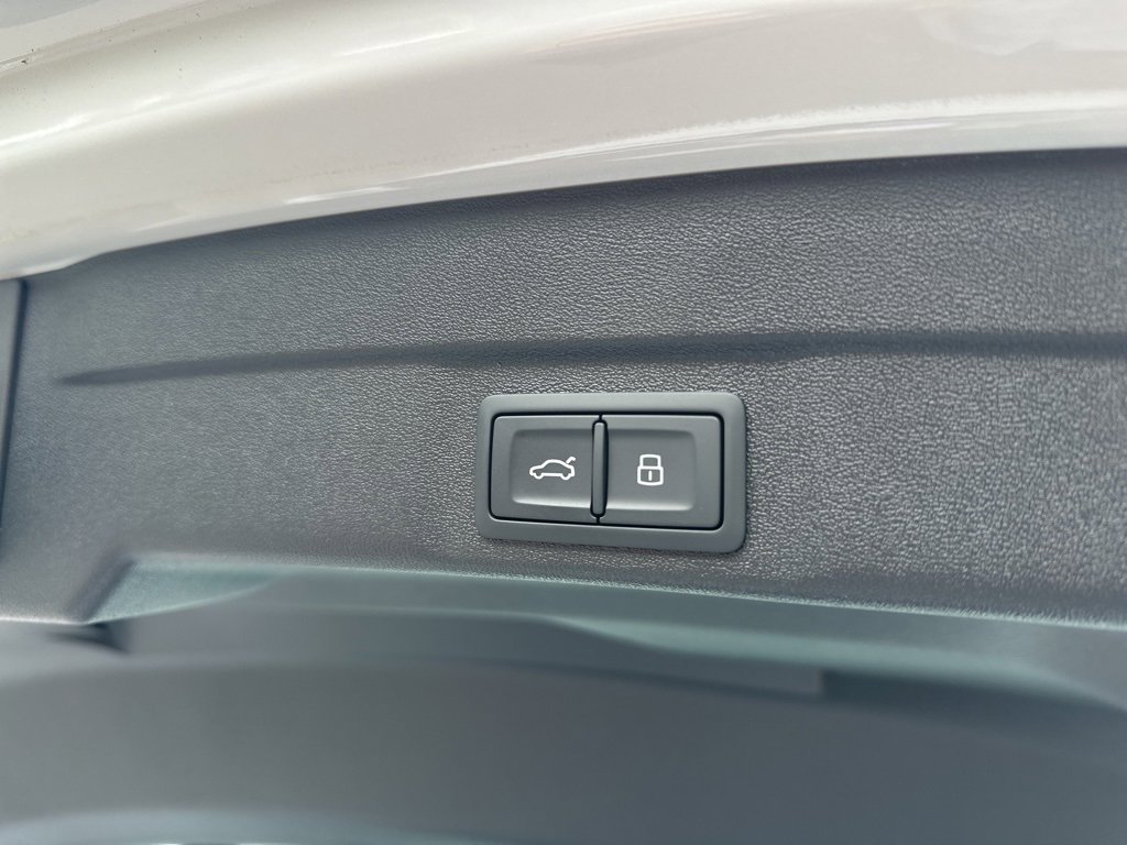 New 2025 Audi A5 2.0T Premium image 30