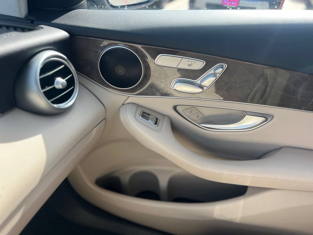 Used 2017 Mercedes-Benz GLC 300 image 16