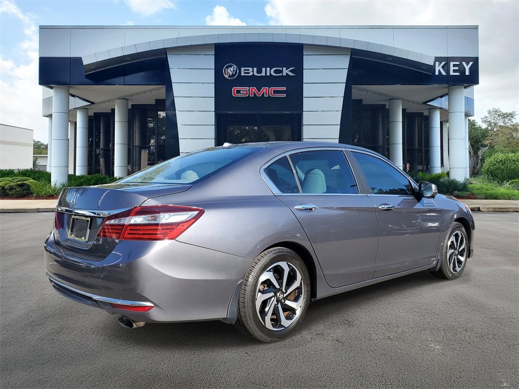 Used 2017 Honda Accord EX-L image 4