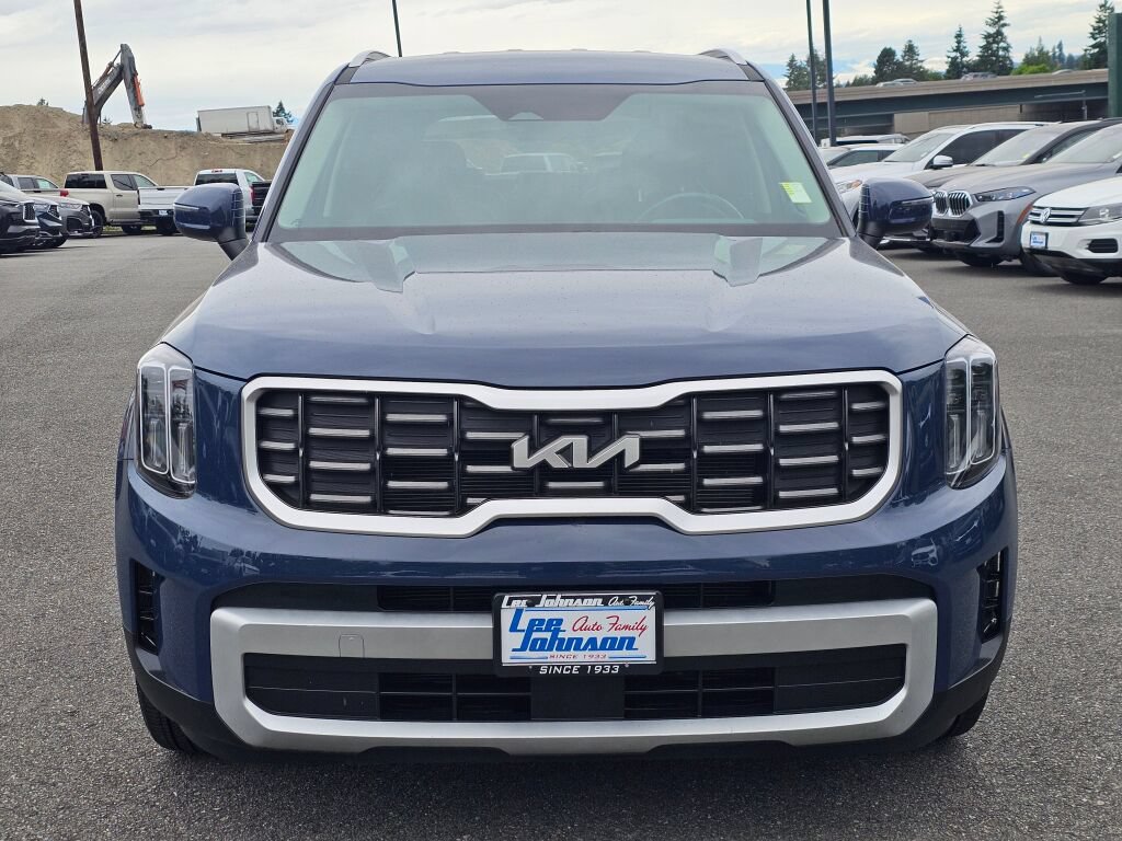 Certified 2024 Kia Telluride S FWD image 2
