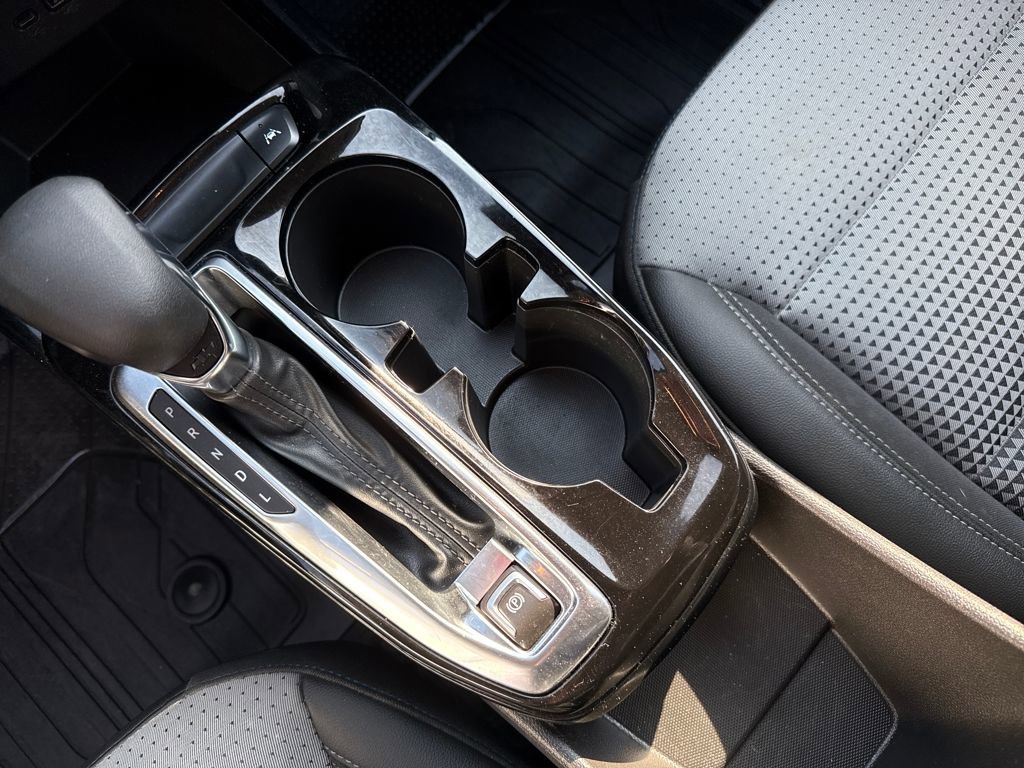 Certified 2024 Chevrolet Trax LT w/ Driver Confidence Package image 21