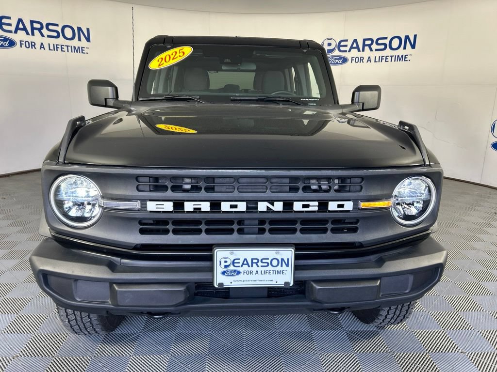 Used 2025 Ford Bronco Big Bend AWD/4WD image 2