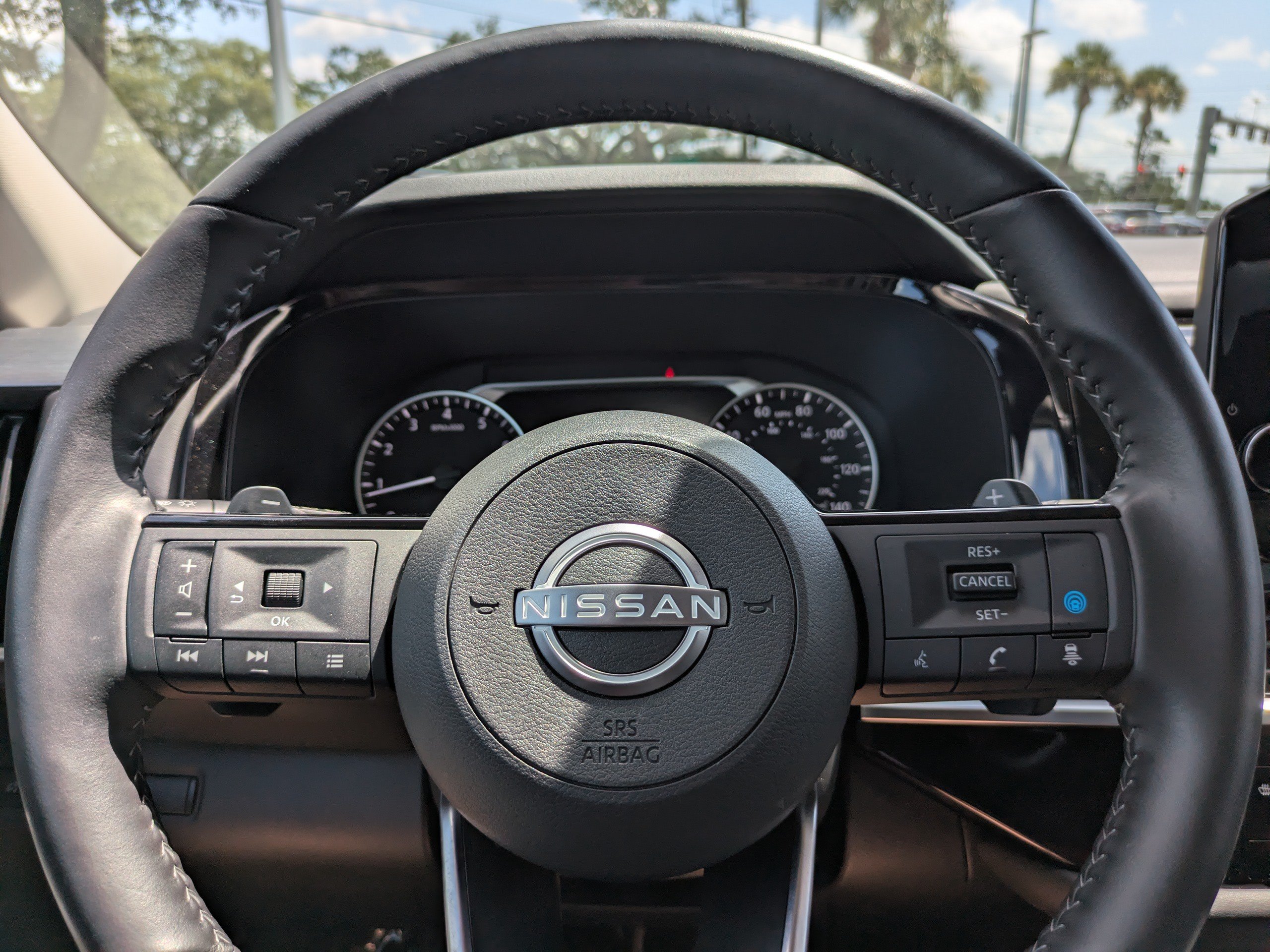 Certified 2025 Nissan Pathfinder SL w/ Cargo Package FWD image 30