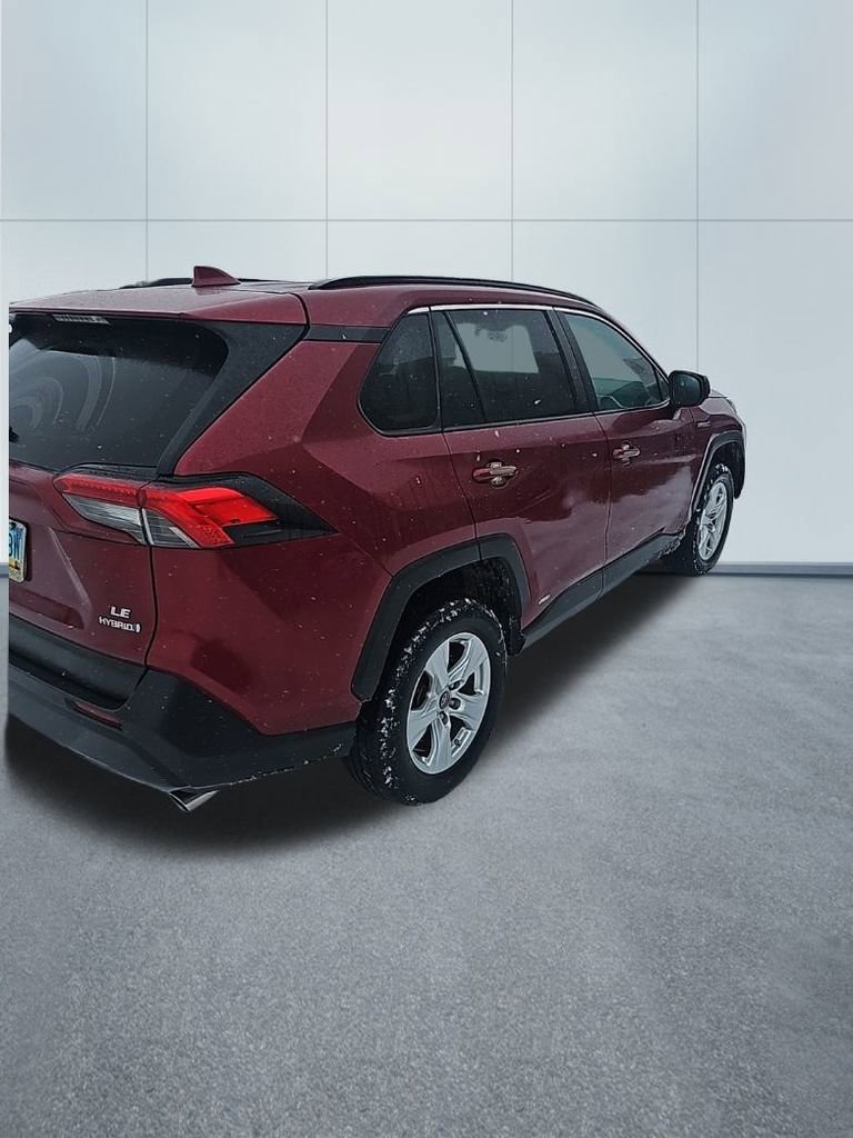 Used 2020 Toyota RAV4 LE w/ Carpet Mat Package image 2