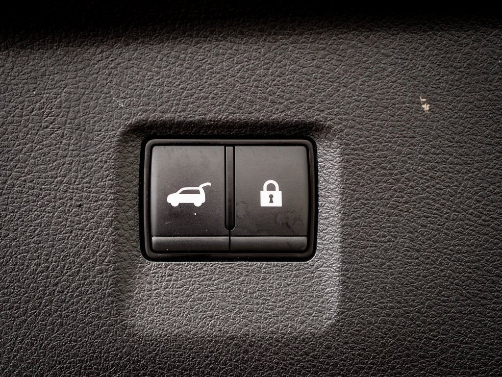 Used 2024 INFINITI QX60 Sensory image 22