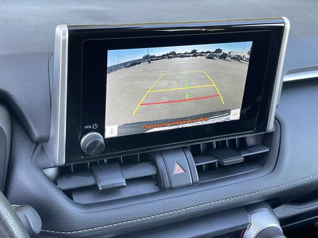 Used 2025 Toyota RAV4 LE AWD/4WD image 18
