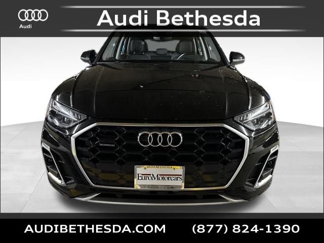 Certified 2023 Audi Q5 2.0T Premium w/ Convenience Package image 2
