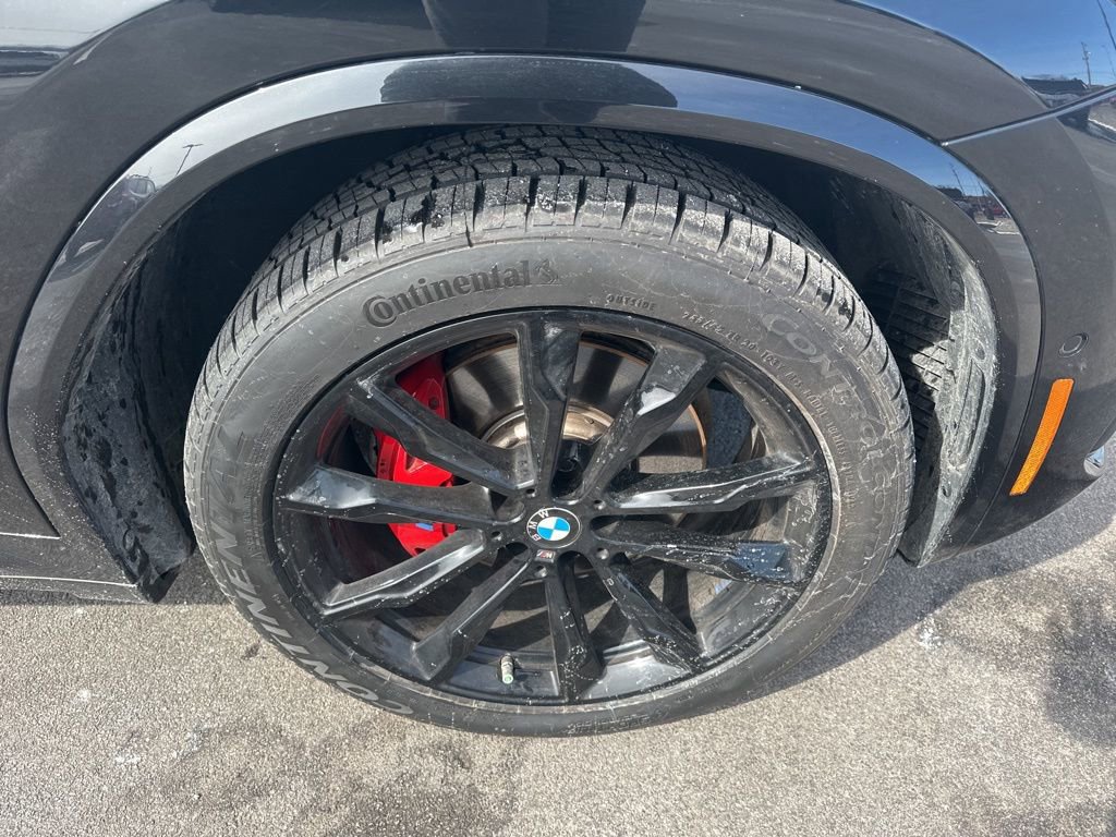 Used 2024 BMW X4 M40i w/ Premium Package image 34