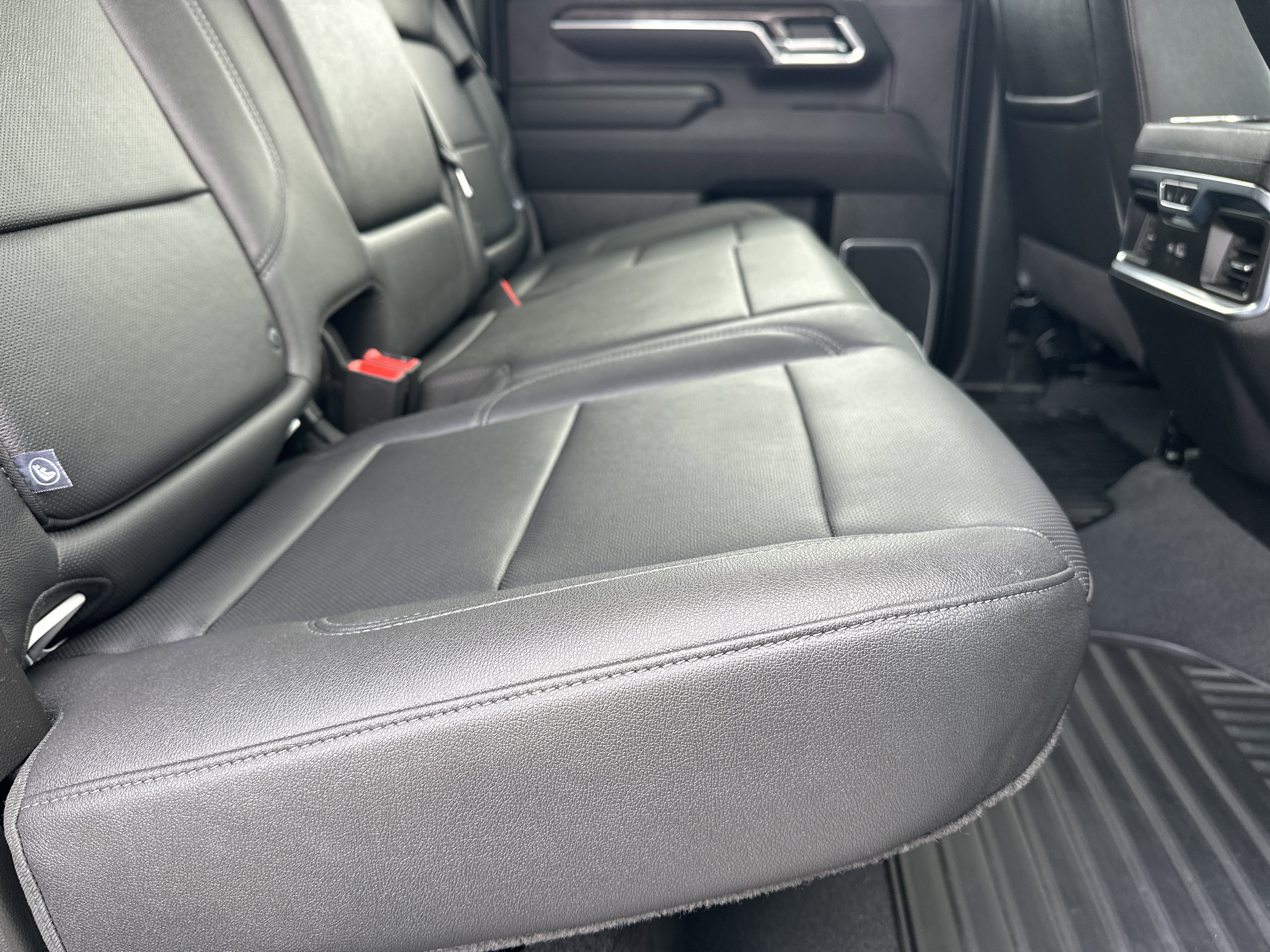 Certified 2025 Chevrolet Silverado 2500 LTZ w/ LTZ Plus Package image 16