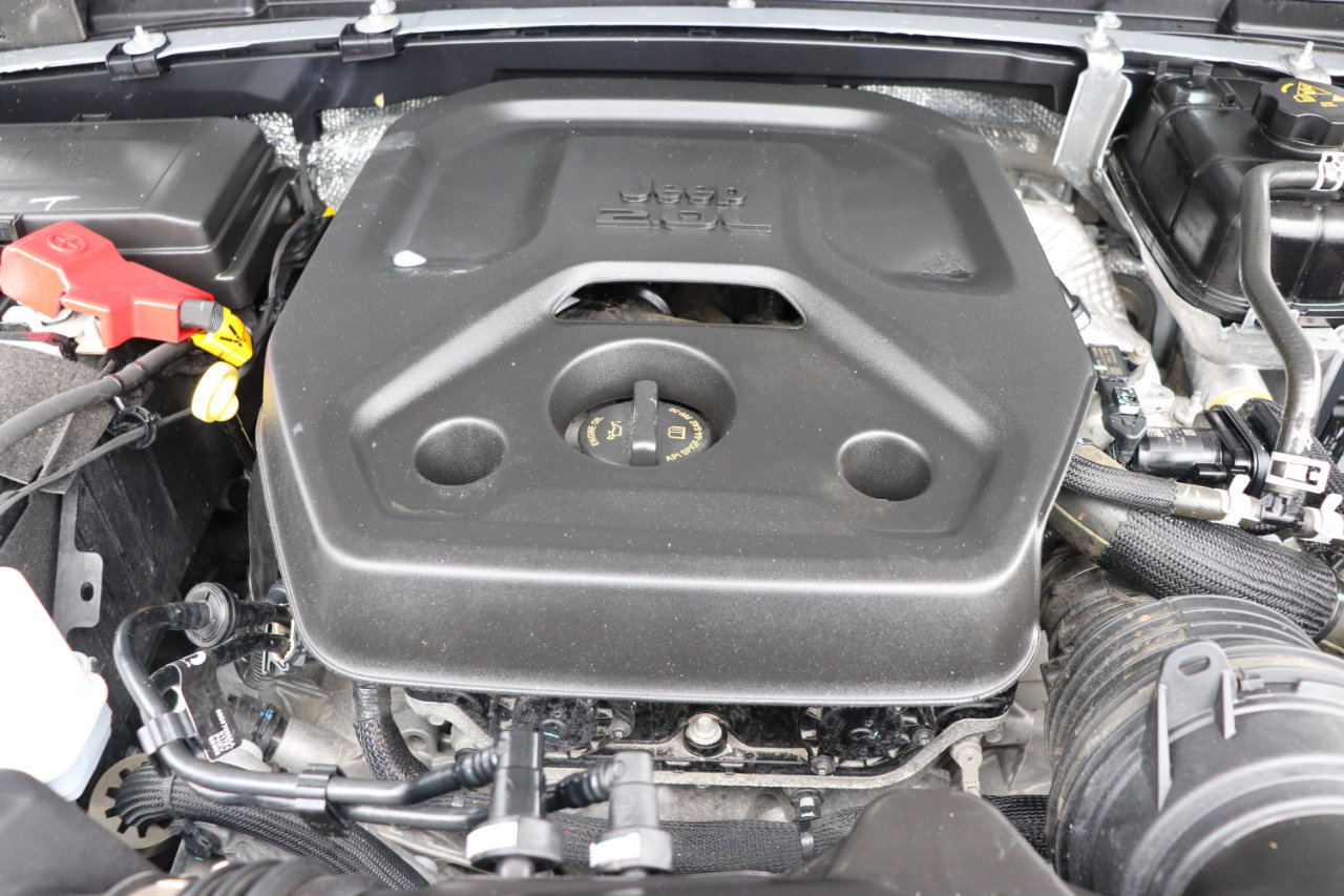 Used 2024 Jeep Wrangler Sahara image 44
