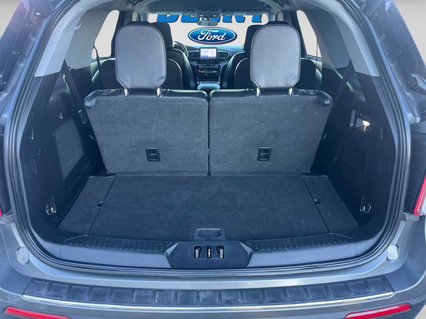 Used 2021 Ford Explorer Limited w/ Equipment Group 301A image 26