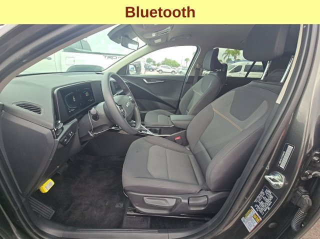 Used 2026 Kia Niro LX FWD image 11