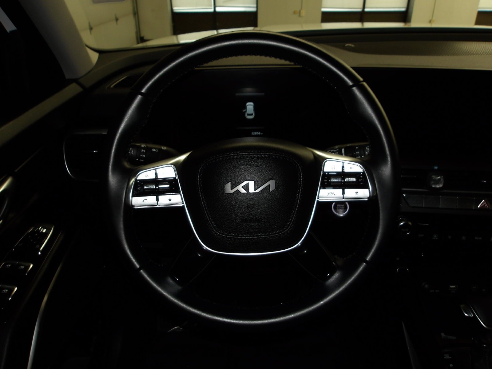 Used 2024 Kia Telluride S AWD/4WD image 12