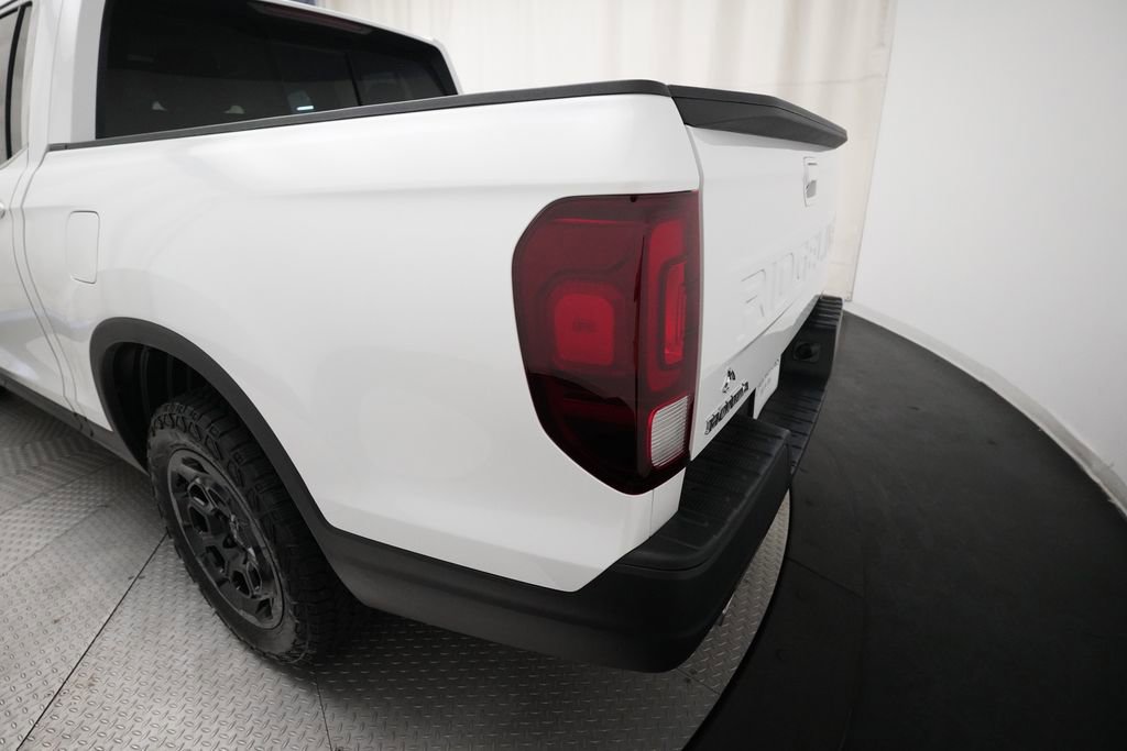 Certified 2025 Honda Ridgeline RTL+ image 34