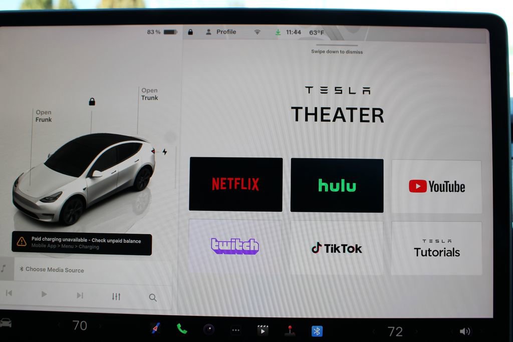 Used 2024 Tesla Model Y Long Range image 28