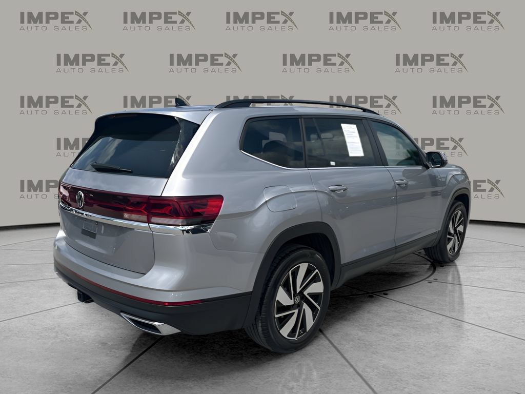 Used 2026 Volkswagen Atlas SE FWD image 5