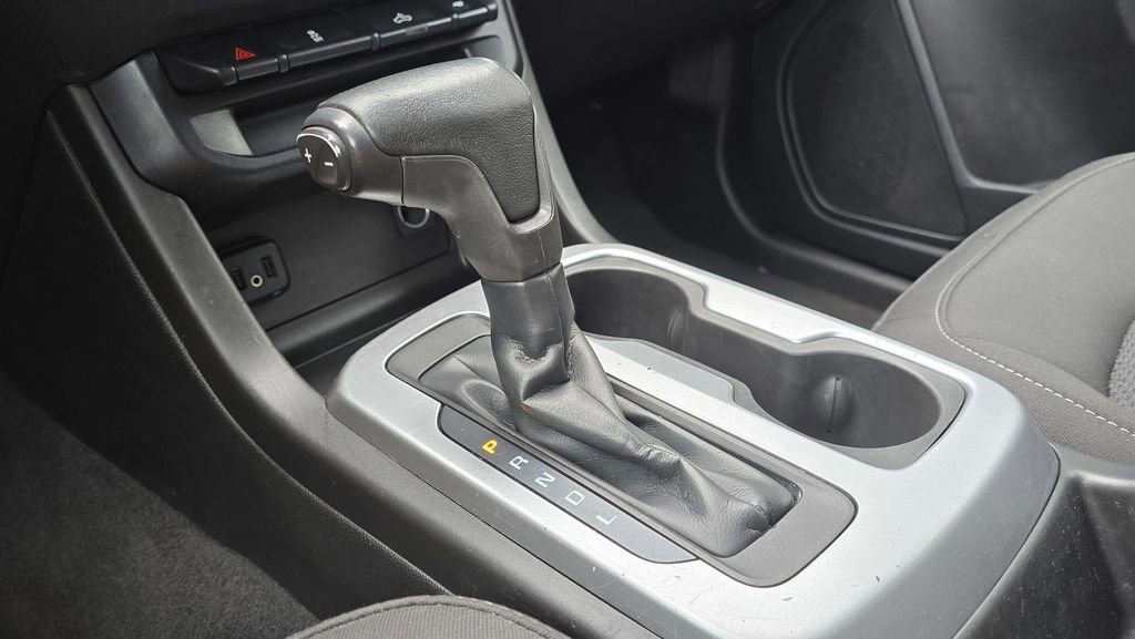 Used 2020 Chevrolet Colorado LT AWD/4WD image 36