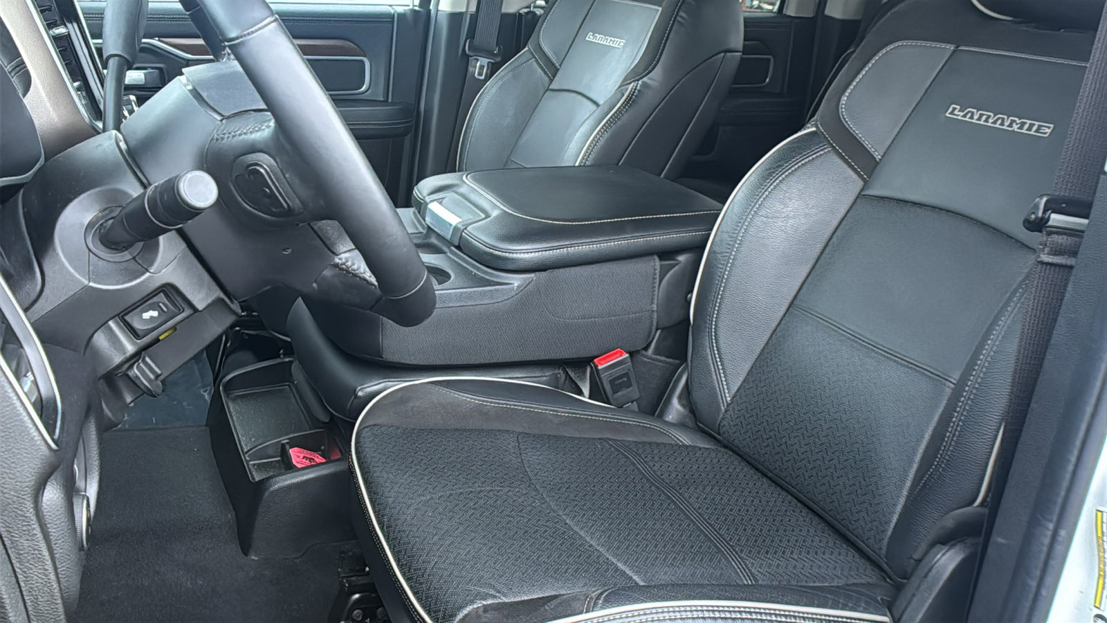 Used 2024 RAM 2500 Laramie w/ Safety Group image 25