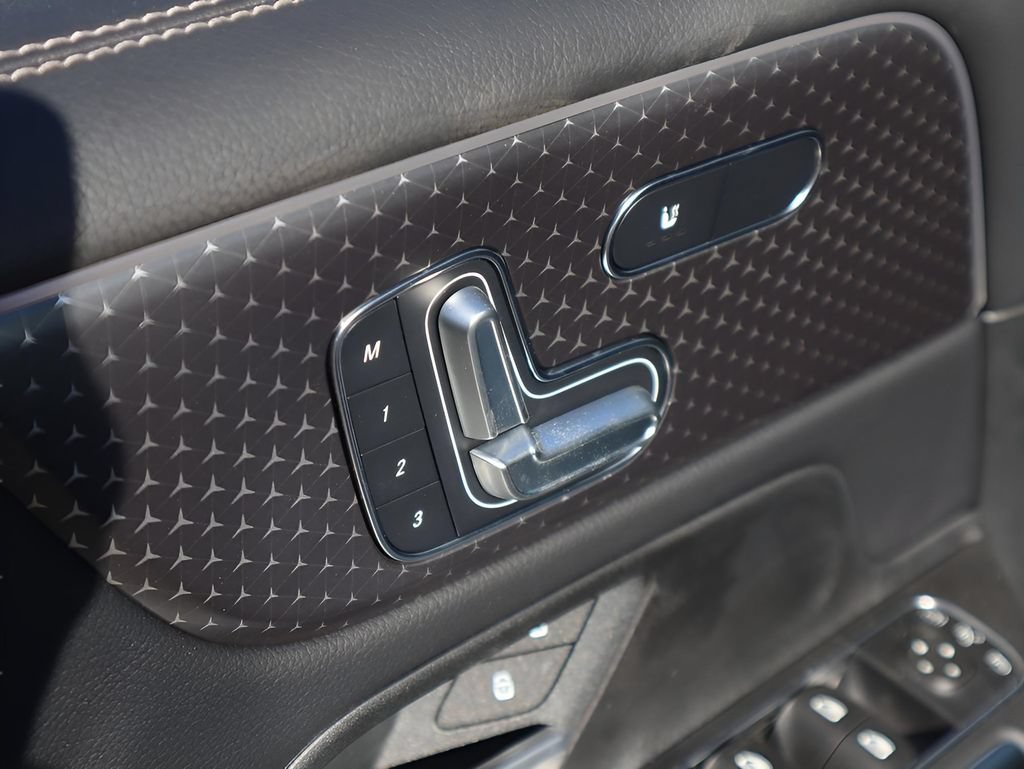New 2026 Mercedes-Benz GLB 250 4MATIC image 27