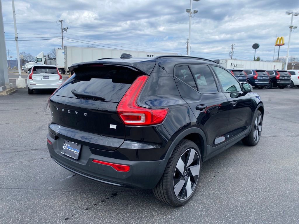 New 2024 Volvo XC40 Recharge Ultimate w/ Protection Package Premier image 5