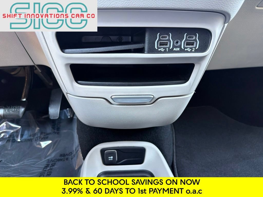 Used 2023 Chrysler Voyager LX FWD image 19