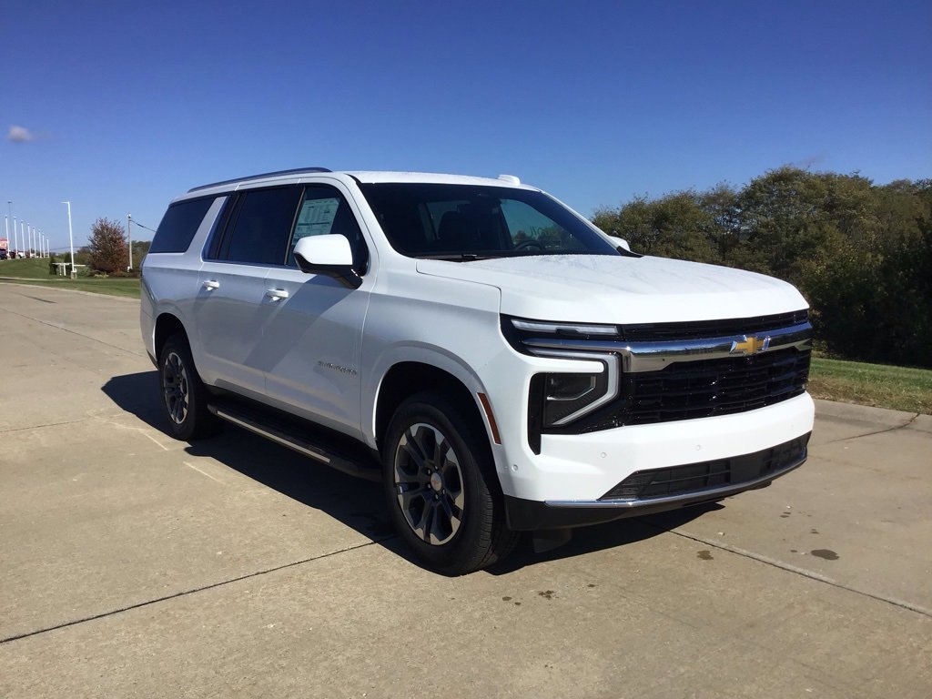 New 2026 Chevrolet Suburban LS image 1