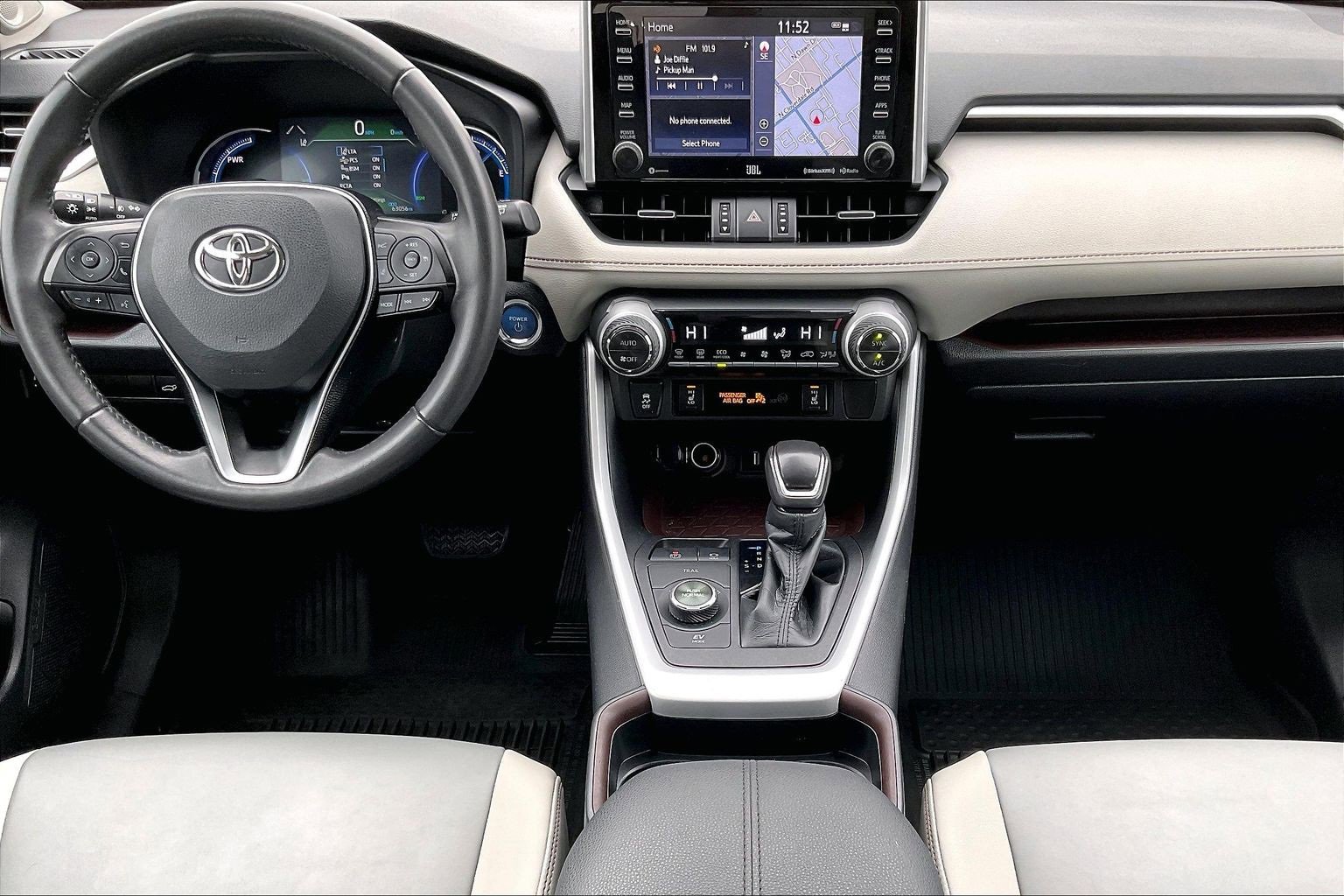 Used 2021 Toyota RAV4 Limited image 7