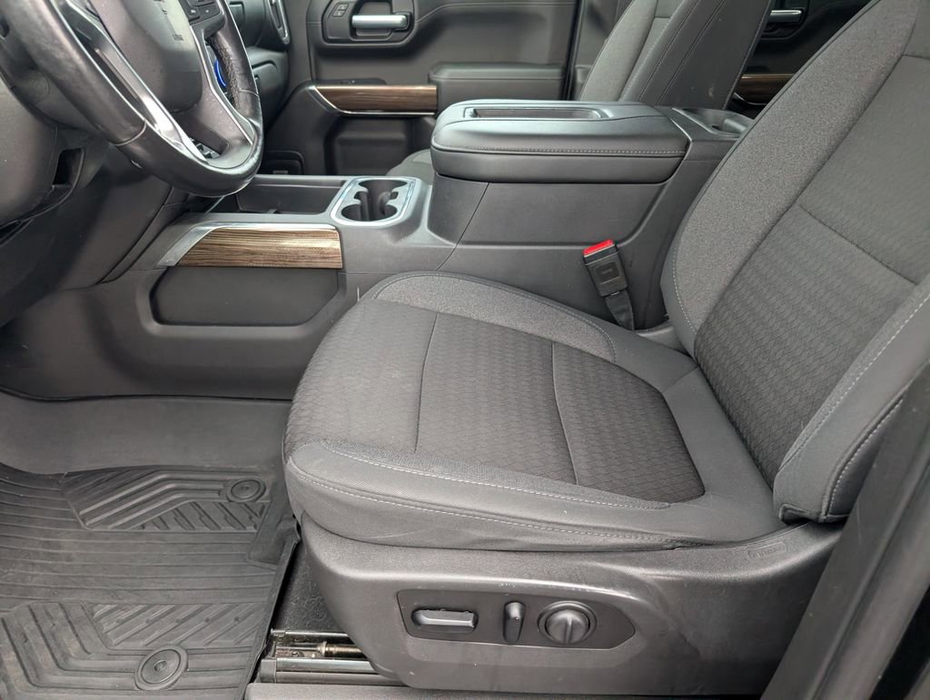 Used 2020 Chevrolet Silverado 1500 RST image 11