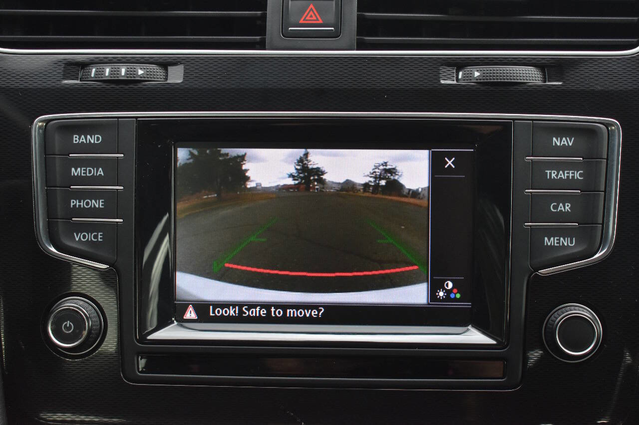 Used 2015 Volkswagen GTI Autobahn w/ Lighting Package (SEL) image 25