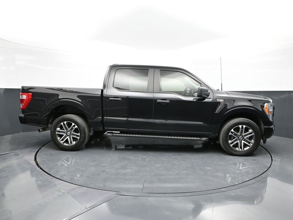 Used 2022 Ford F150 XL w/ STX Appearance Package image 4