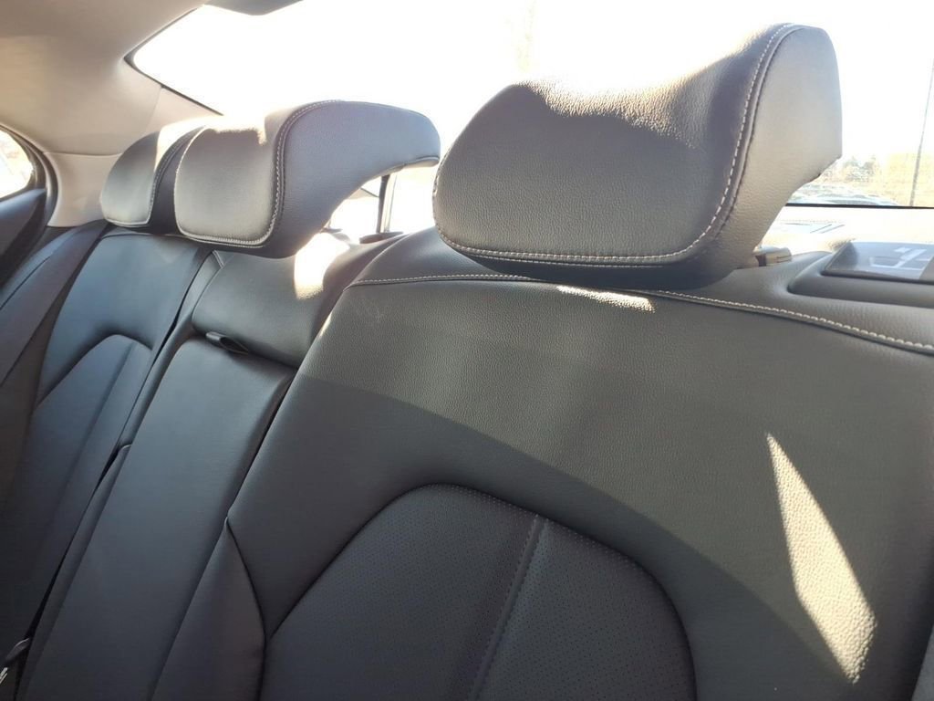 New 2026 Genesis G70 2.5T AWD/4WD image 10