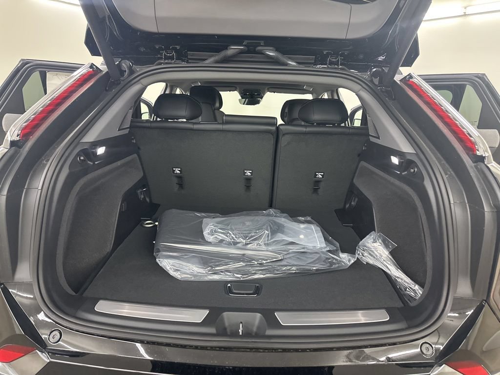 New 2026 Cadillac Optiq Sport 1 AWD/4WD image 23