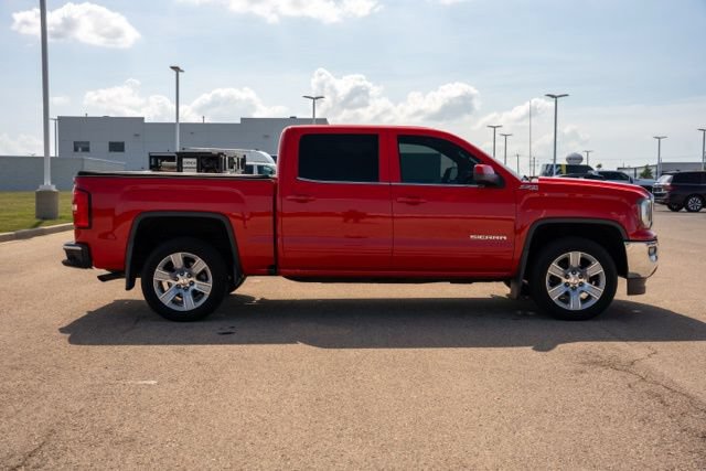 Used 2016 GMC Sierra 1500 SLE w/ SLE Value Package AWD/4WD image 8